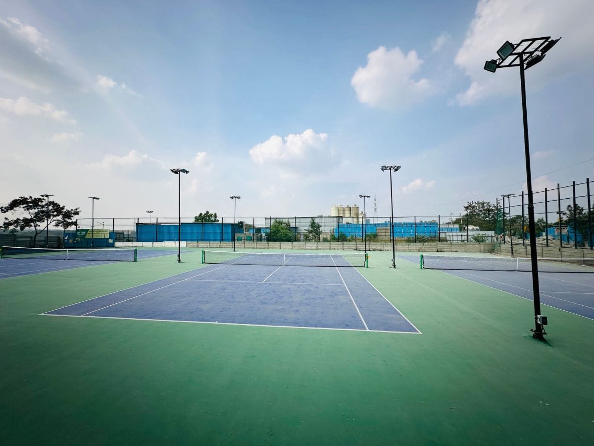 Tennis Courts at Sportsage